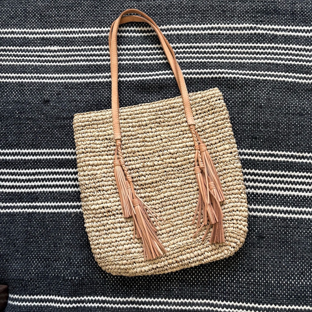 Cocobelle Tan Woven Rafia Shoulder Bag
